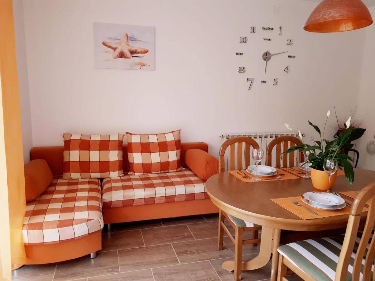 Apartmani Kulin 2 Kaštela 外观 照片